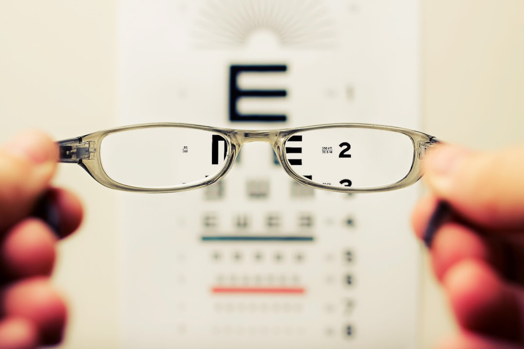 Macular Degeneration Screening in Scottsdale: Advanced Technology for Eye Health - Unsplash