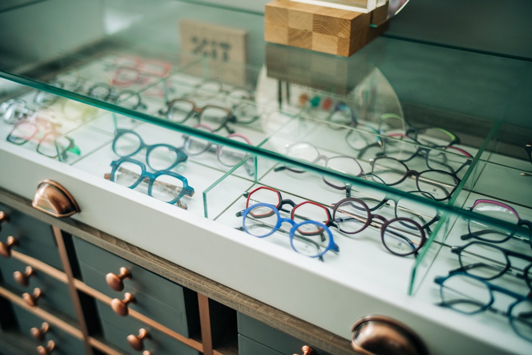 Optometrist Near Optima Sonoran Village: Luxury Eye Care in Old Town Scottsdale - Unsplash